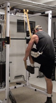 Build a Wider, Thicker Back With This 6-Part Drop Set For Chin-Ups