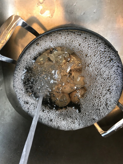 clean the egg shells