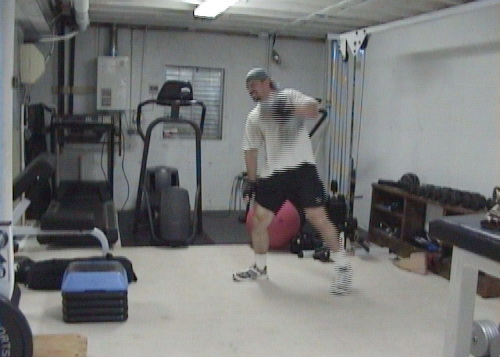 Split Squat One Arm Dumbell Snatch