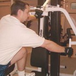 How to do One-Arm Rows on the Flye Machine or Pec Deck