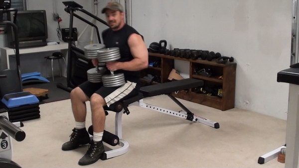 Flat Dumbell Bench Press...The BEST Way to Get the Dumbells Into and Out of Position For the Exercise Safely and Easily