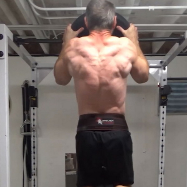 Weighted Plate Hook Pull-Ups